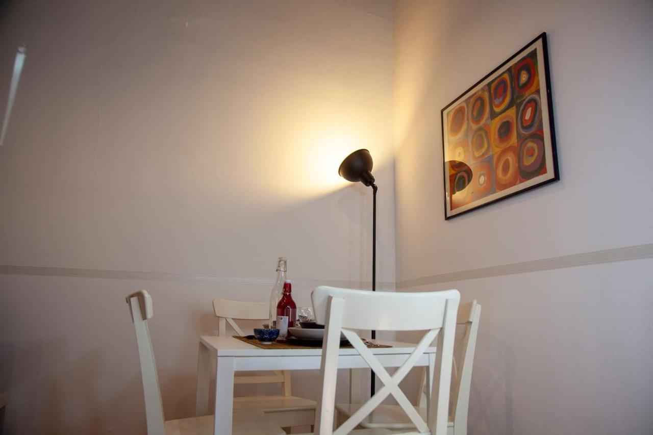 Apartament Casa Q163A Tuscolana Next To Metro Rzym Zewnętrze zdjęcie