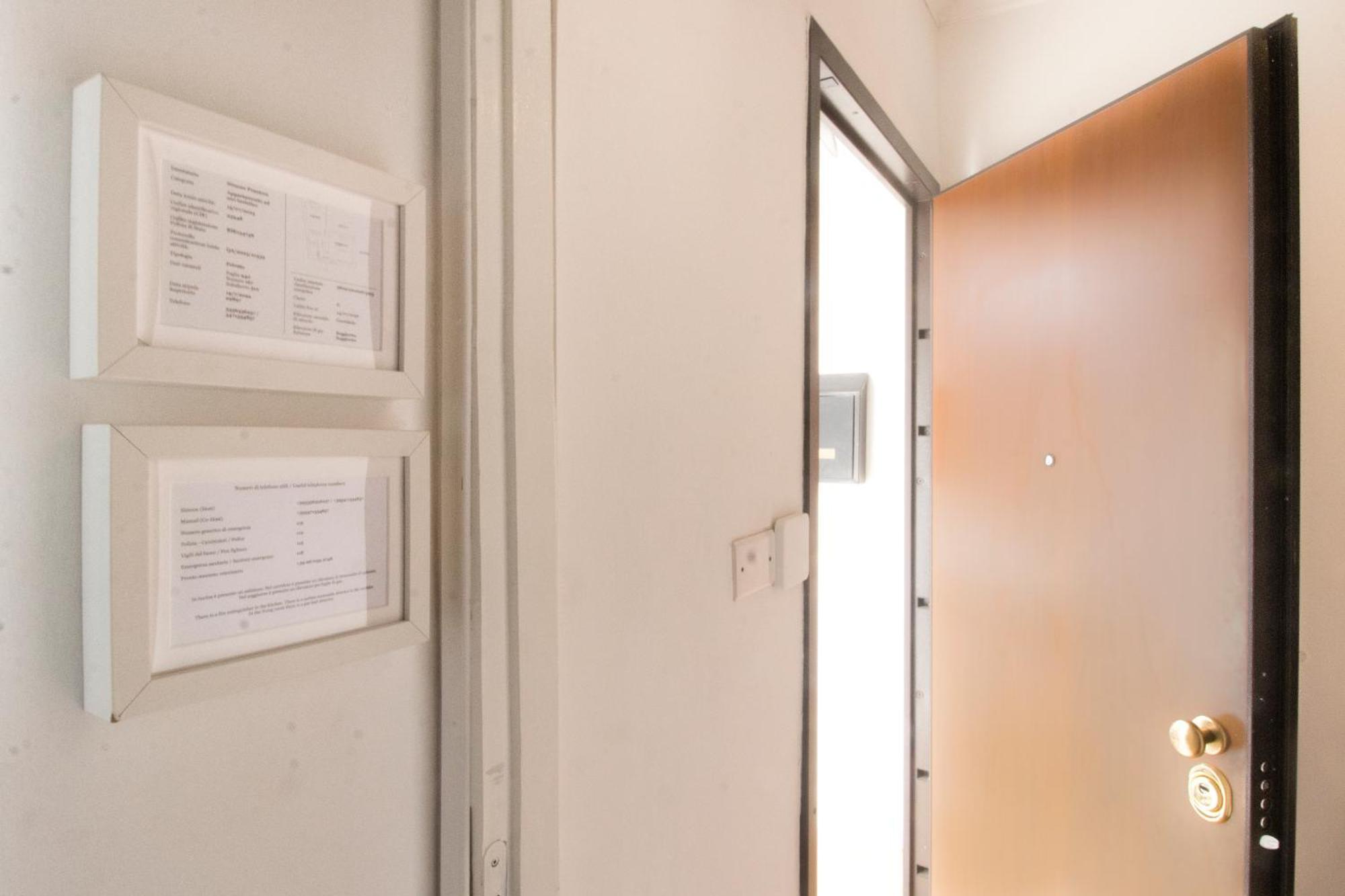 Apartament Casa Q163A Tuscolana Next To Metro Rzym Zewnętrze zdjęcie