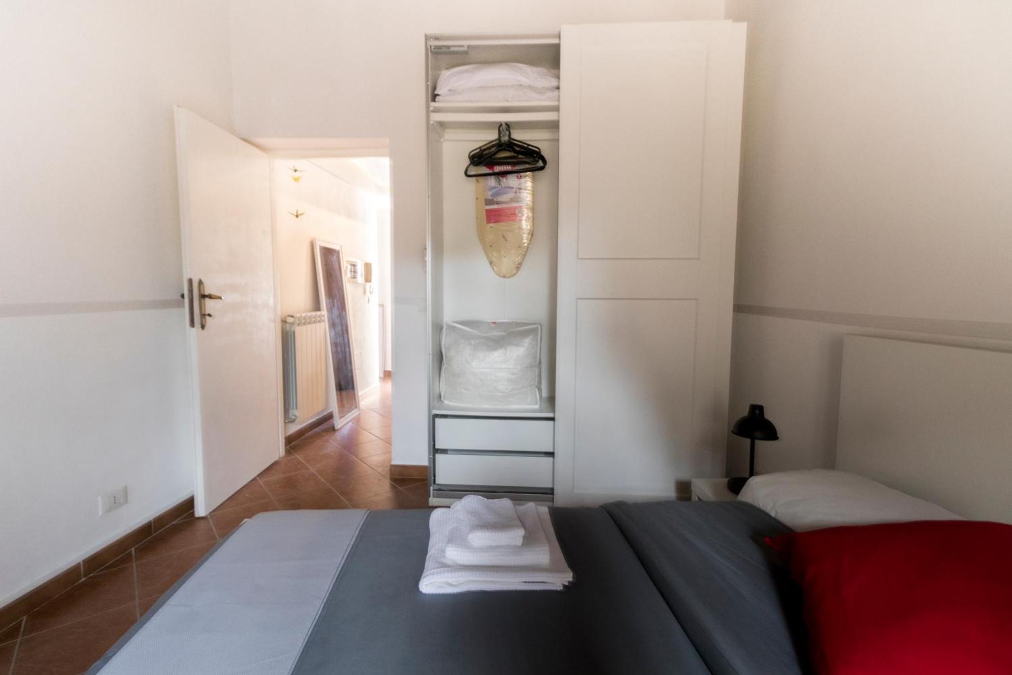Apartament Casa Q163A Tuscolana Next To Metro Rzym Zewnętrze zdjęcie