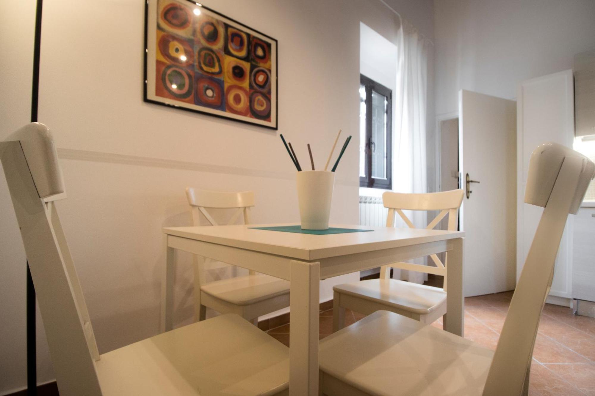 Apartament Casa Q163A Tuscolana Next To Metro Rzym Zewnętrze zdjęcie